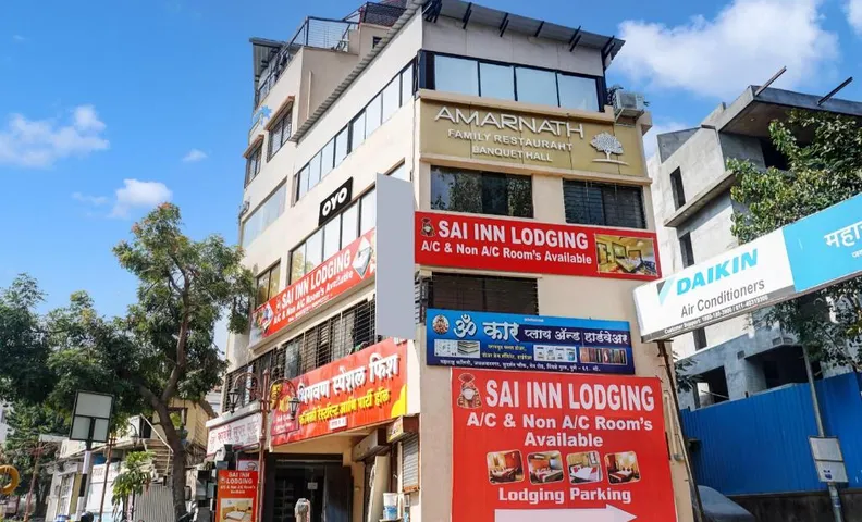 OYO 821424 Sai Inn Lodging
