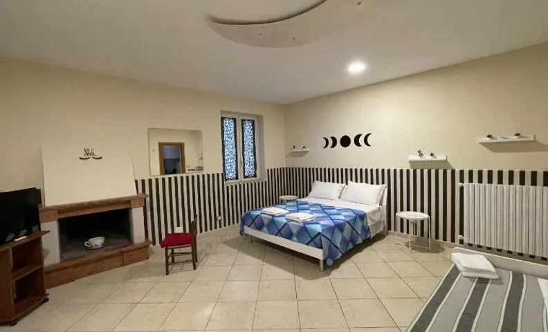 Mezzaluna Guest House