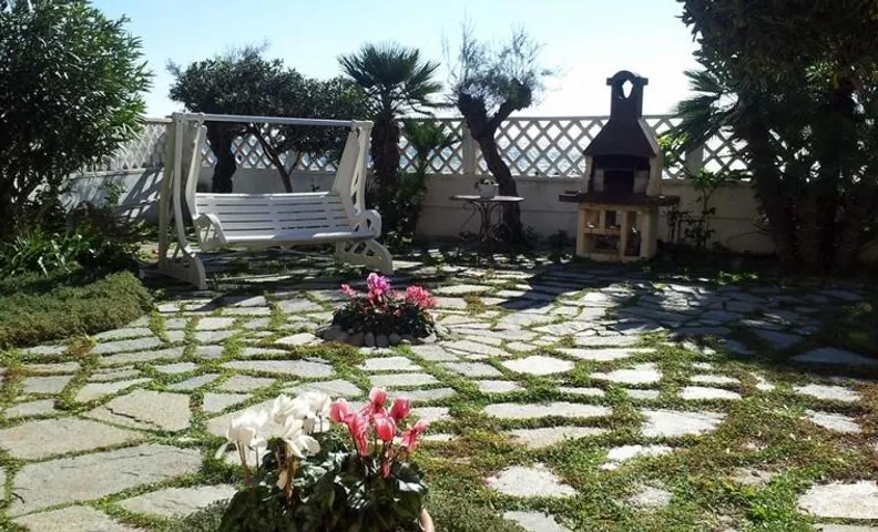 il giardino sul mare B&B