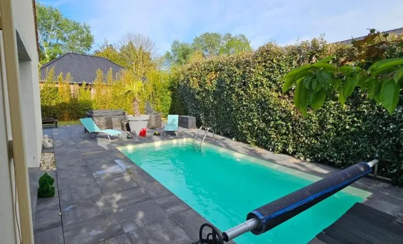 Maison de campagne avec piscine