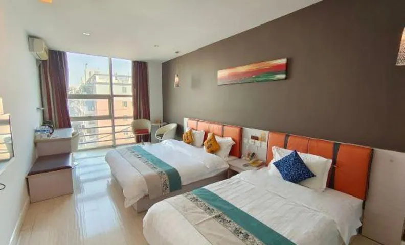 Longhai Yulong Hotel