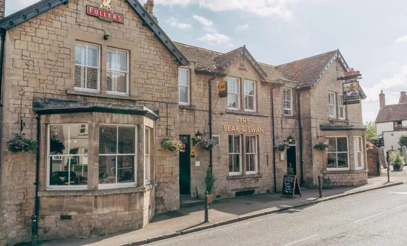 The Bear & Swan