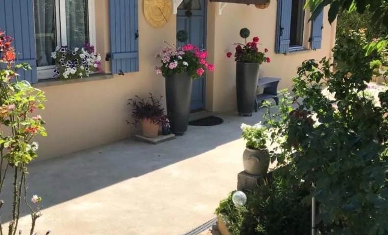 AUX BOIS de CERF chambre d'hôtes dans notre maison