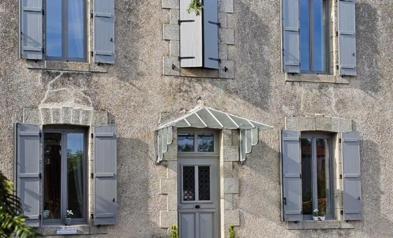 Chambres d'hôtes "Le Petit Cardinal" - proche PuyduFou