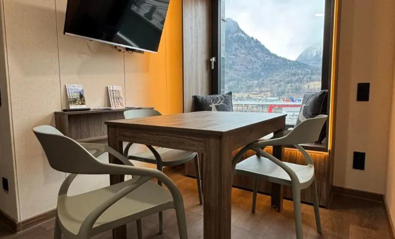 CUBE Alpine Stay