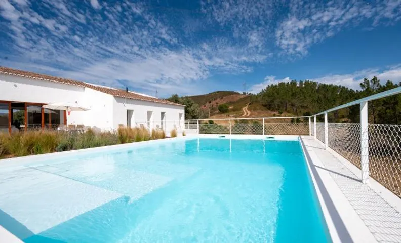 Monte de Torquines - Casa de Campo com piscina em Odemira
