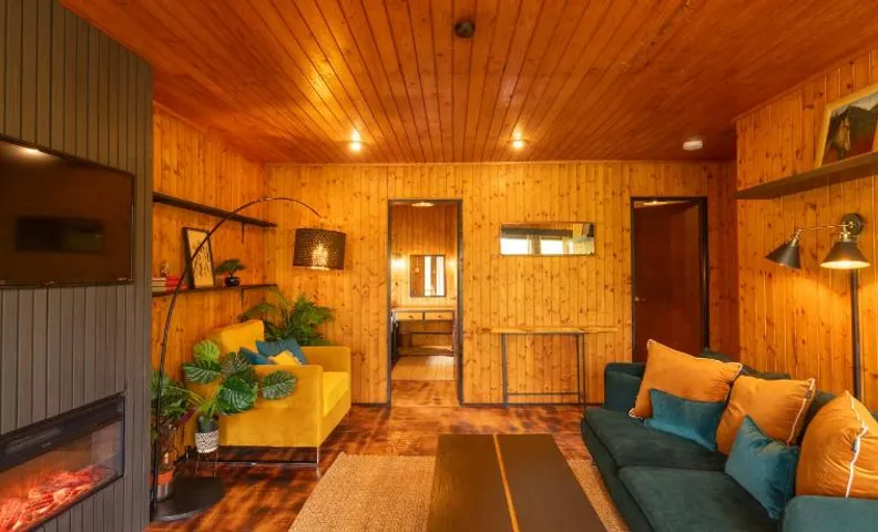 Kingswood Pods and Lodges