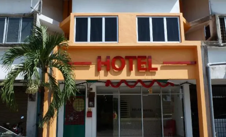RELAX HOTEL
