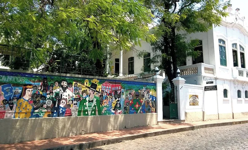포자다 두스 쿠아트루 칸투스