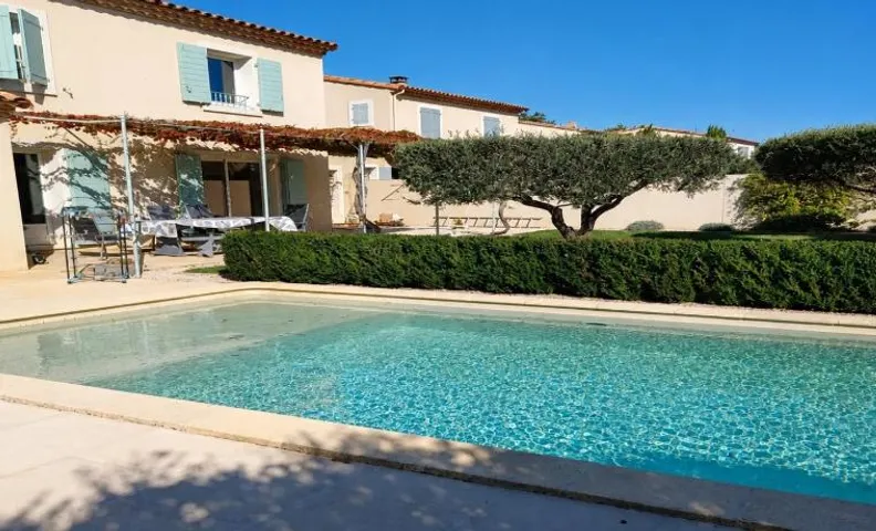 Chez Nanou, piscine et wifi