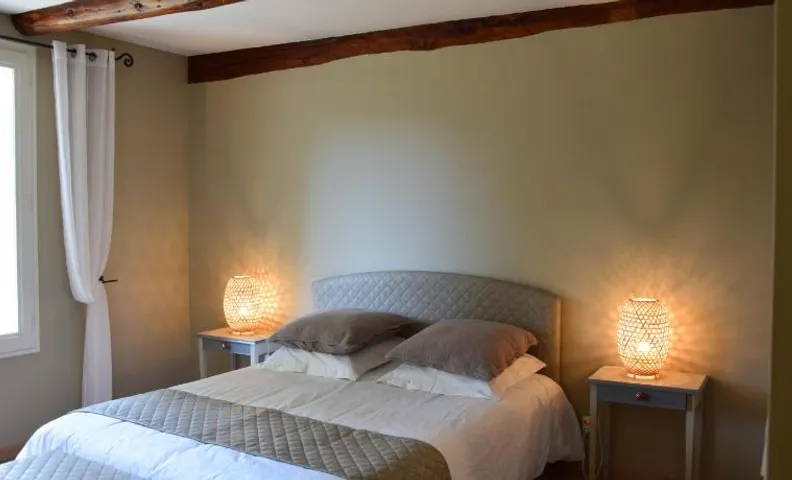 La Chambre des Amis au Moulin des GYPSES, Ventoux