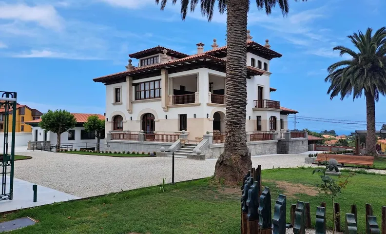 호텔 엘 로잘 데 쿠디예로