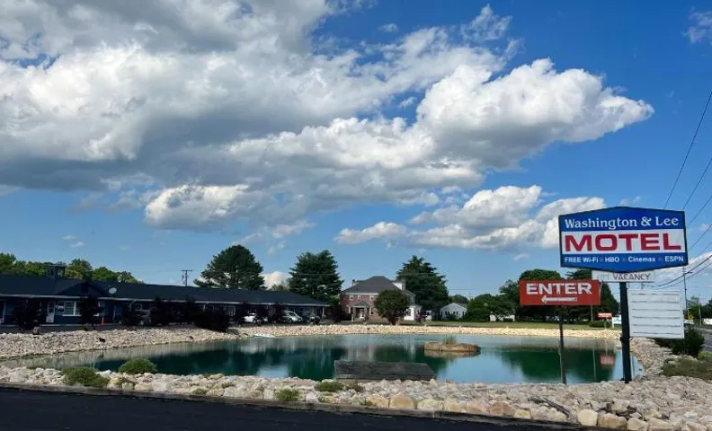 Washington & Lee Motel
