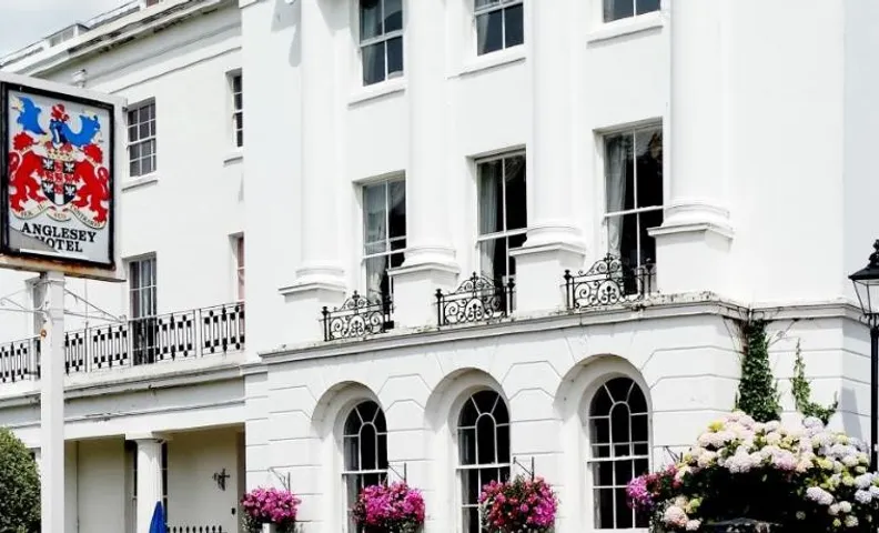 Anglesey Hotel