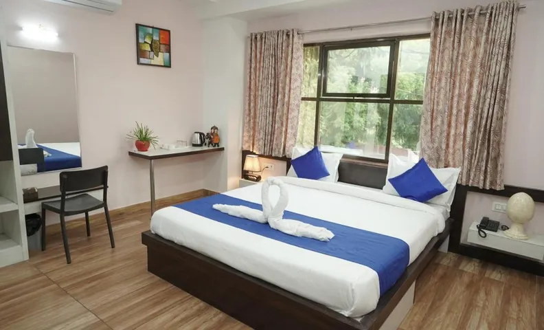 Hotel Silver Cloud