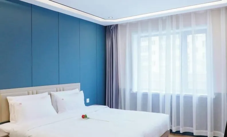 Hongji Business Hotel