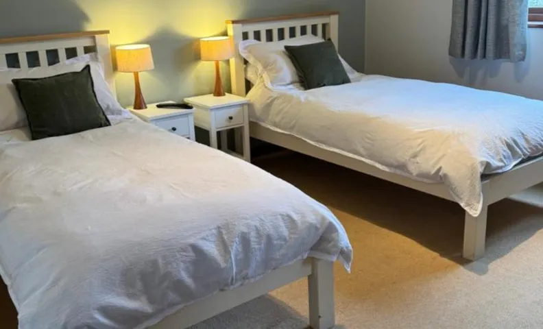 Self Check-In Rooms at The Three Horseshoes Inn