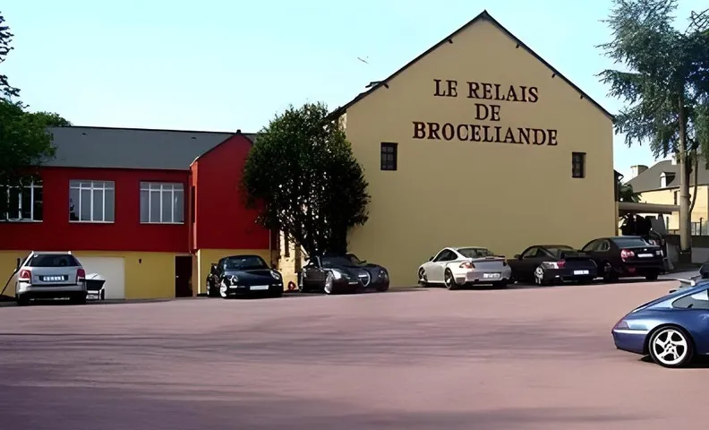 Logis Hotel, restaurant et spa Le Relais De Broceliande