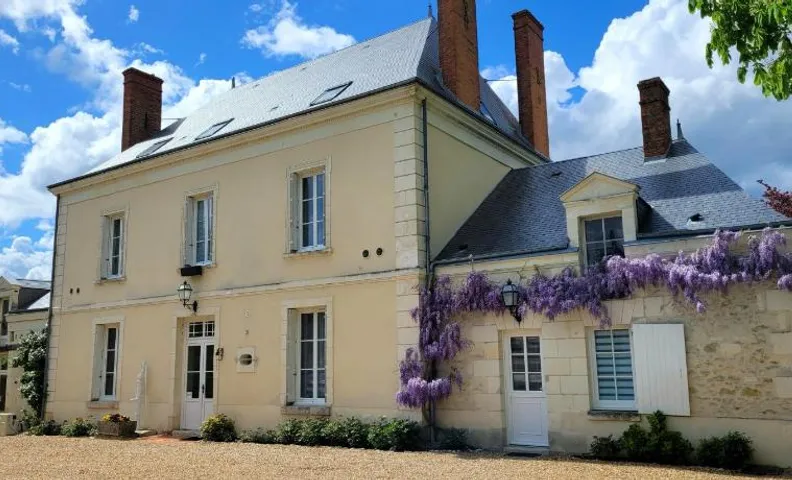 La Maison Tuffeau Bed and Breakfast