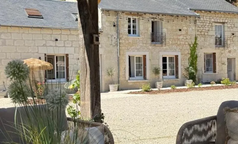 La vallée des grottes