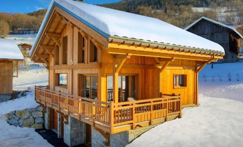 Chalet Pajules - OVO Network