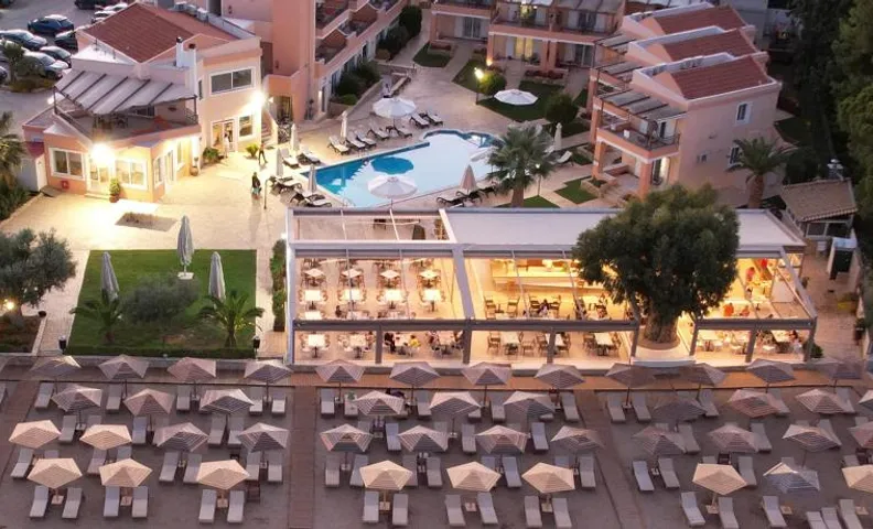 Avantis Suites Hotel