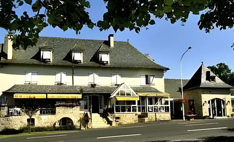 Logis Hotel Le Relais du Teulet