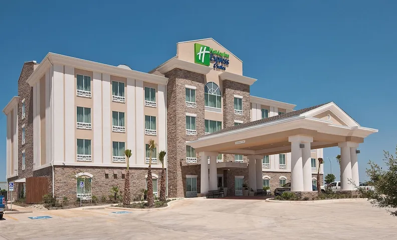 홀리데이 인 익스프레스 호텔 & 스위트 피어솔 바이 IHG