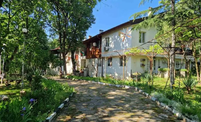 Хижа "Миньор"