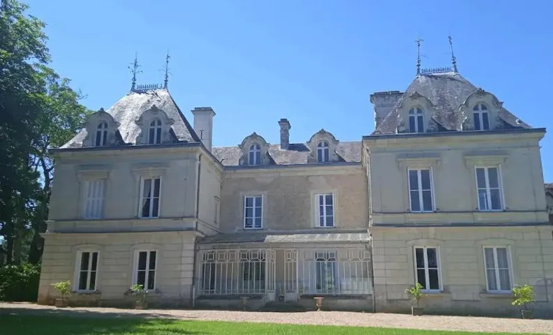 Chateau de Maisonneuve