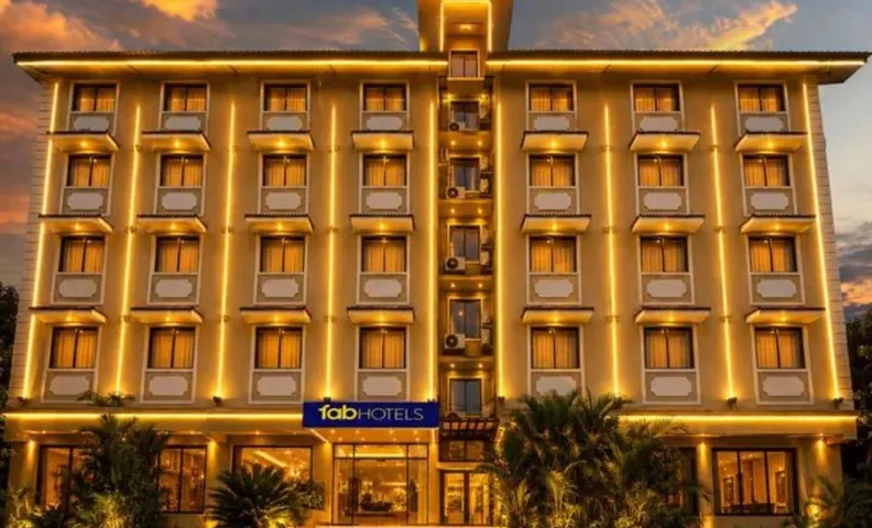 Oriva Rendezvous Beach Resort