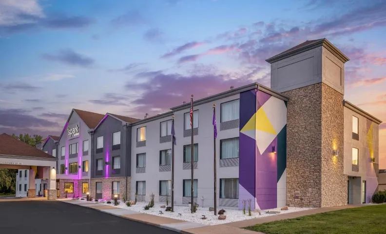 Spark by Hilton La Crosse Onalaska