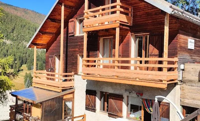 Chambre d'hôtes Chalet AILLEURS