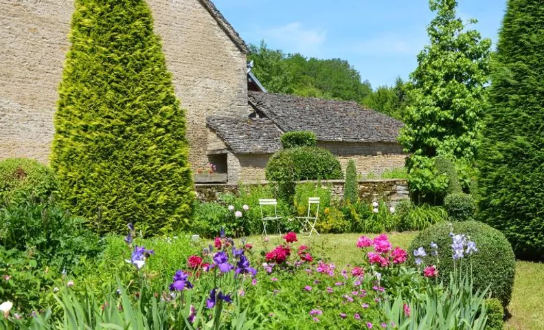 La ferme aux glycines