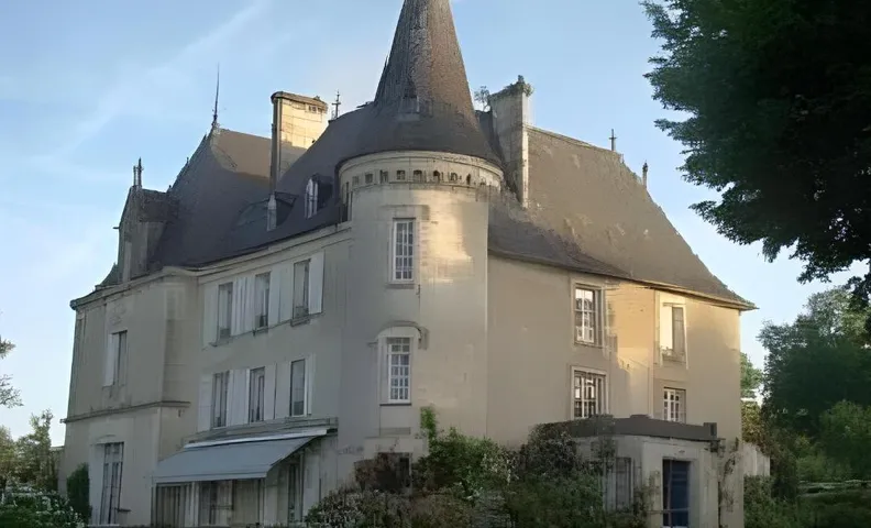 Chateau de la Chabroulie