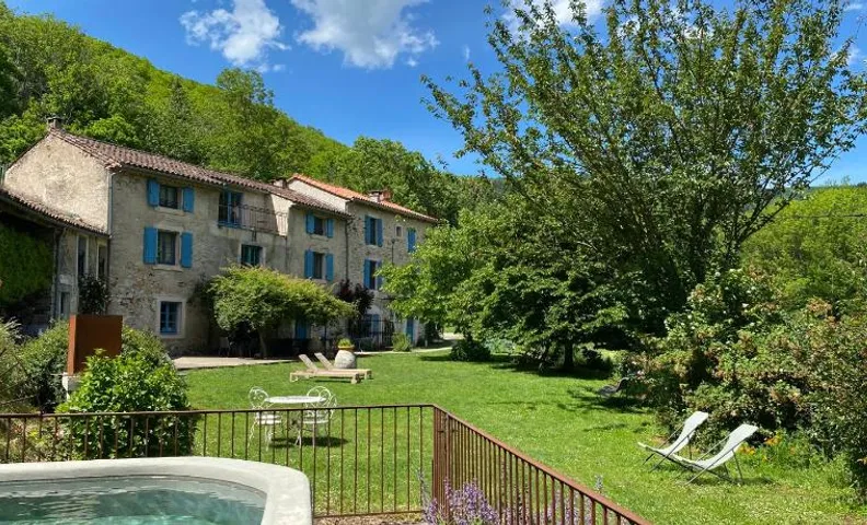 Nabat le Haut, chambre et table d'hotes