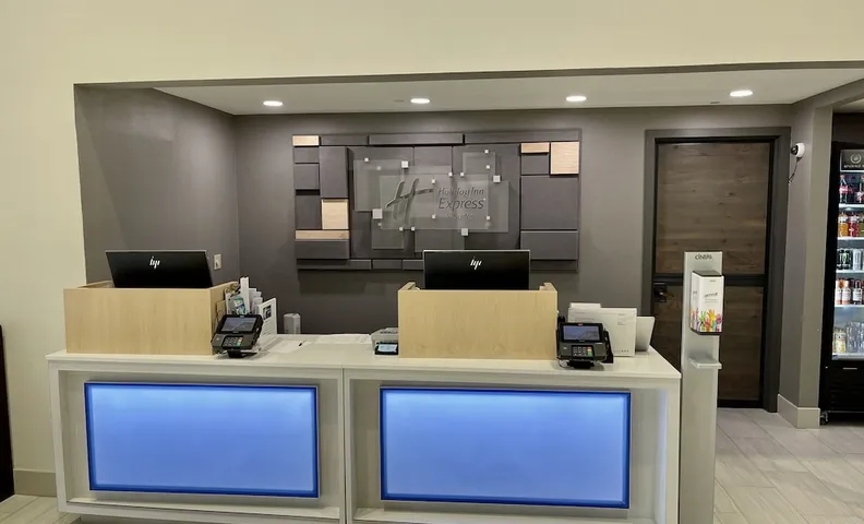홀리데이 인 익스프레스 & 스위트 설퍼 (레이크 찰스), 바이 IHG