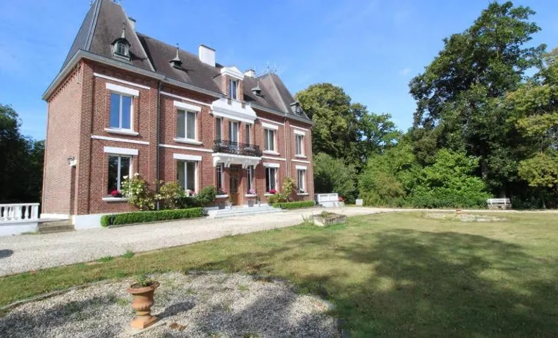 Bed and Breakfast site ancien Château de Martinsart