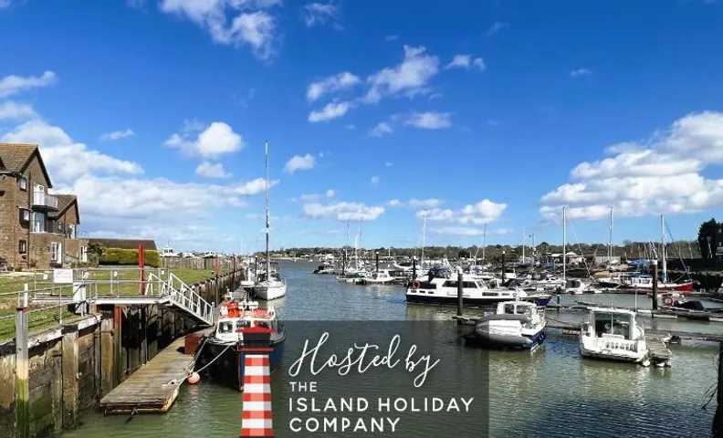 North Quay - Dog friendly Luxury Townhouse overlooking Bembridge Harbour