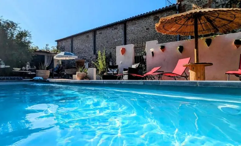 Le Cèdre 1830 Maison d'hôtes de charme et spa