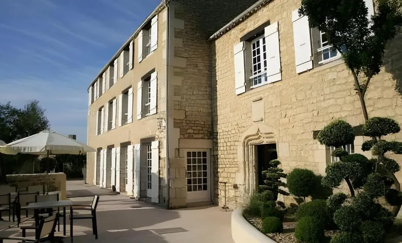 Logis Hotel Le Moulin de Chalons