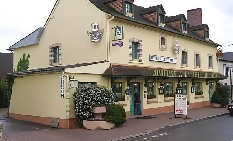 Logis Auberge A La Tete De Lard