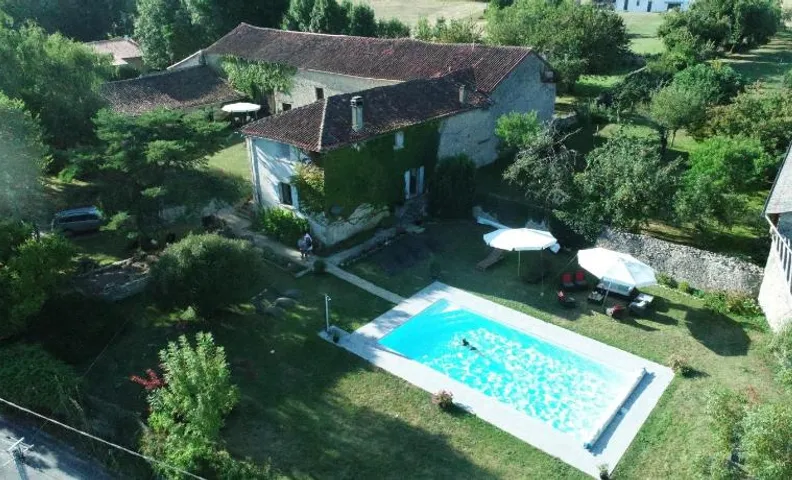 Les Granges de la Leigne, Ruffec