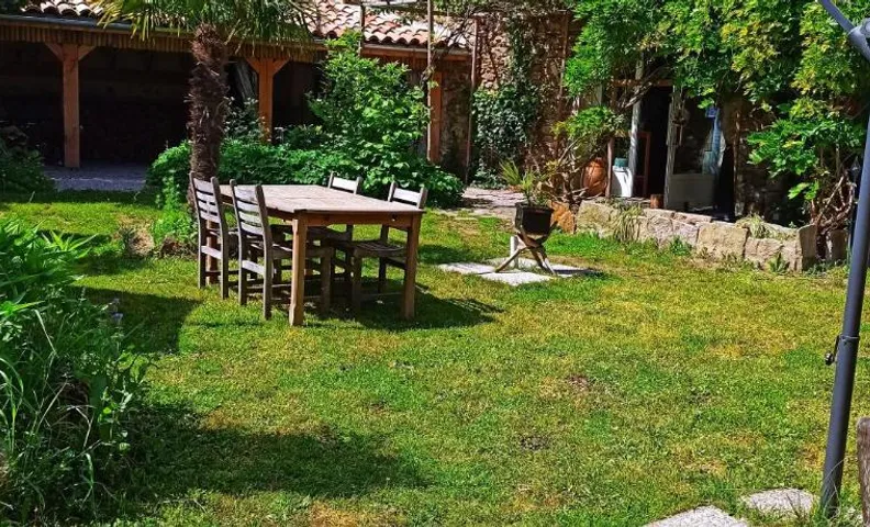 LE DINANGA