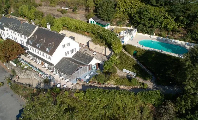 Logis Hotel Le Belle Rive