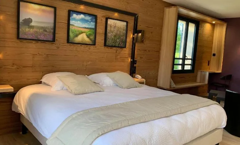 Logis Hotel Restaurant des Sapins