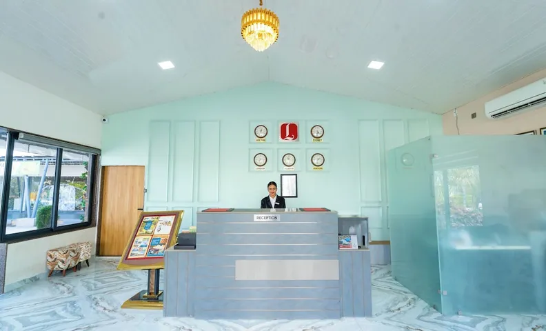 로즈 SKD 리조트 살랑푸르