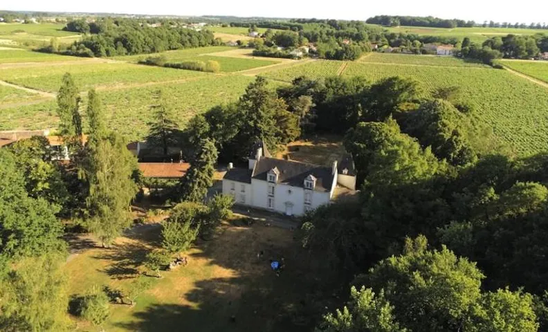 Du Vignoble à l'Atlantique - Château Cassemichère gîte