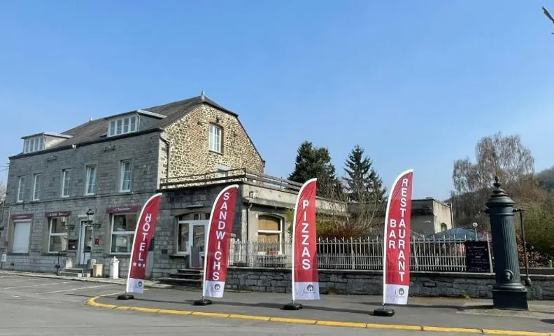 HOTEL L'AMERIVIERE***