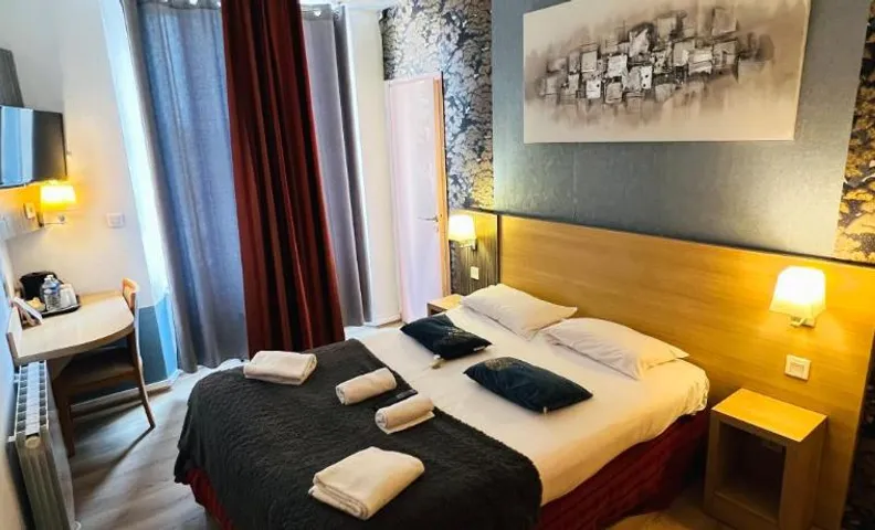 HOTEL DES VOYAGEURS